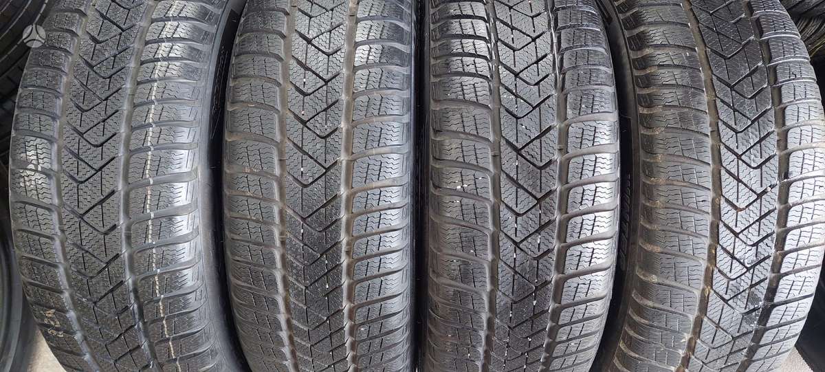 Pirelli, зимние 225/50 R18