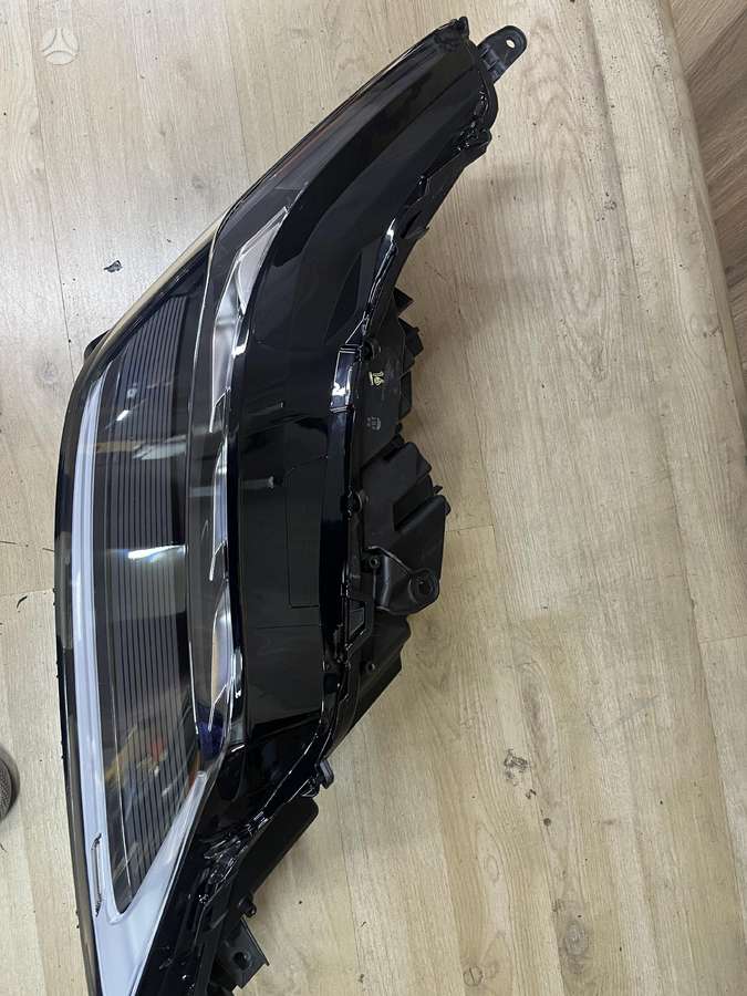 Lexus RX 450h lights