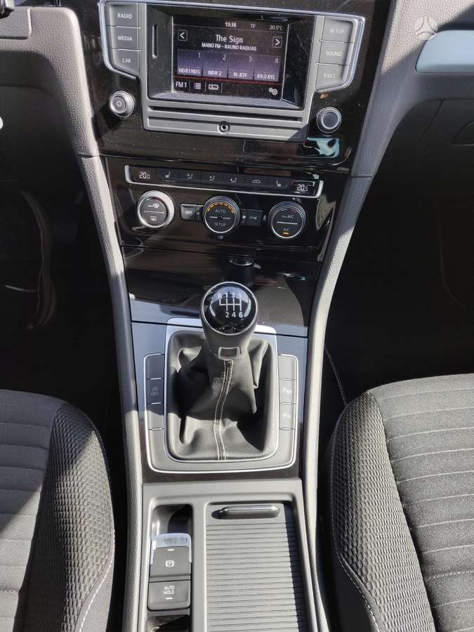 Volkswagen Golf, 1.2 l., Хэтчбек