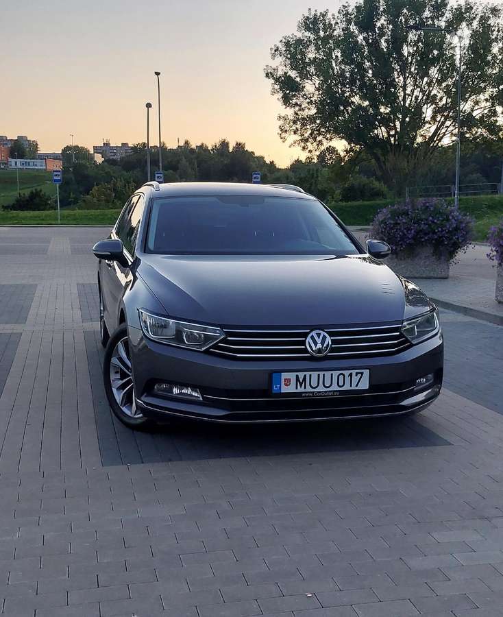 Volkswagen Passat, 1.6 l., universalas