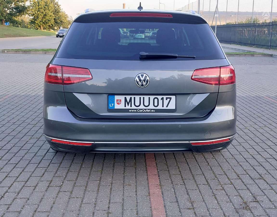 Volkswagen Passat, 1.6 l., universalas