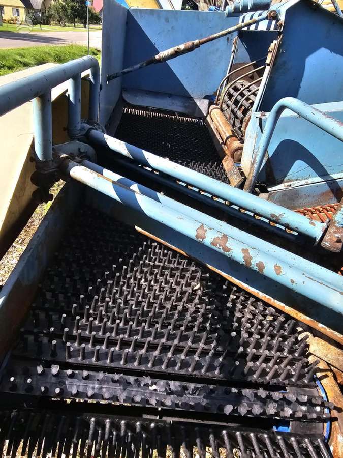 BOLKO Z-643, vegetable harvesting and processing technique