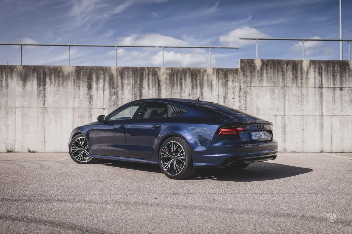Audi A7, 3.0 l., Хэтчбек