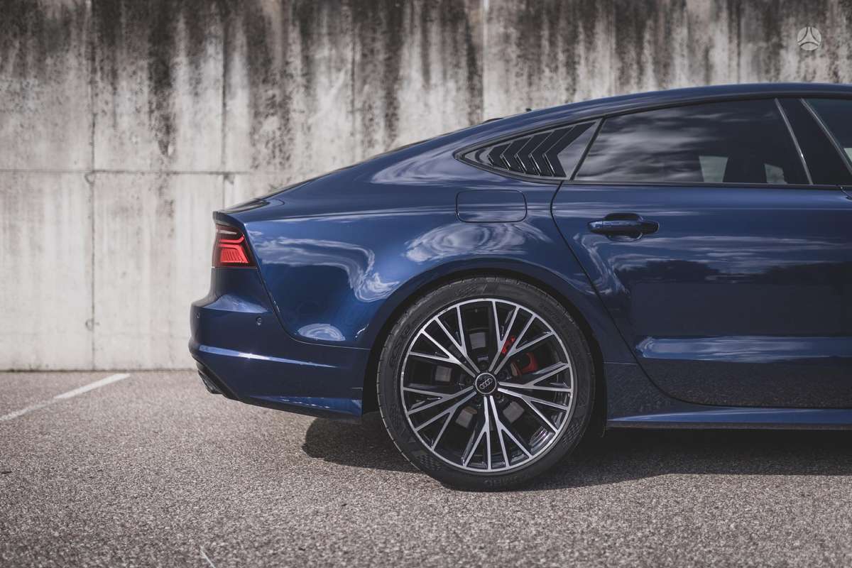 Audi A7, 3.0 l., Хэтчбек
