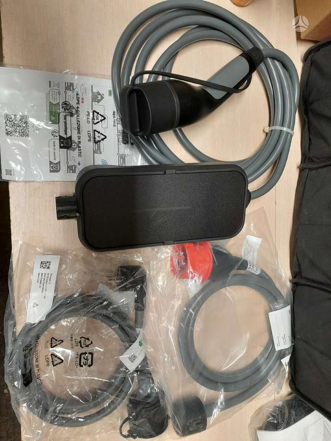Elektromobilio pakrovėjas BMW 11kw