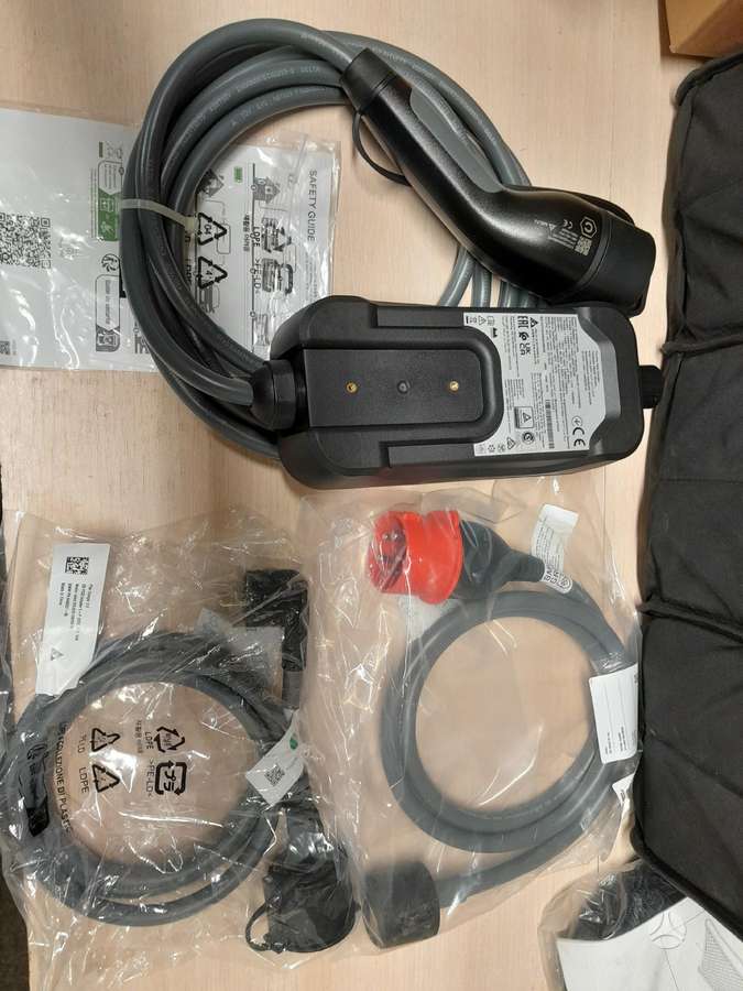 Elektromobilio pakrovėjas BMW 11kw