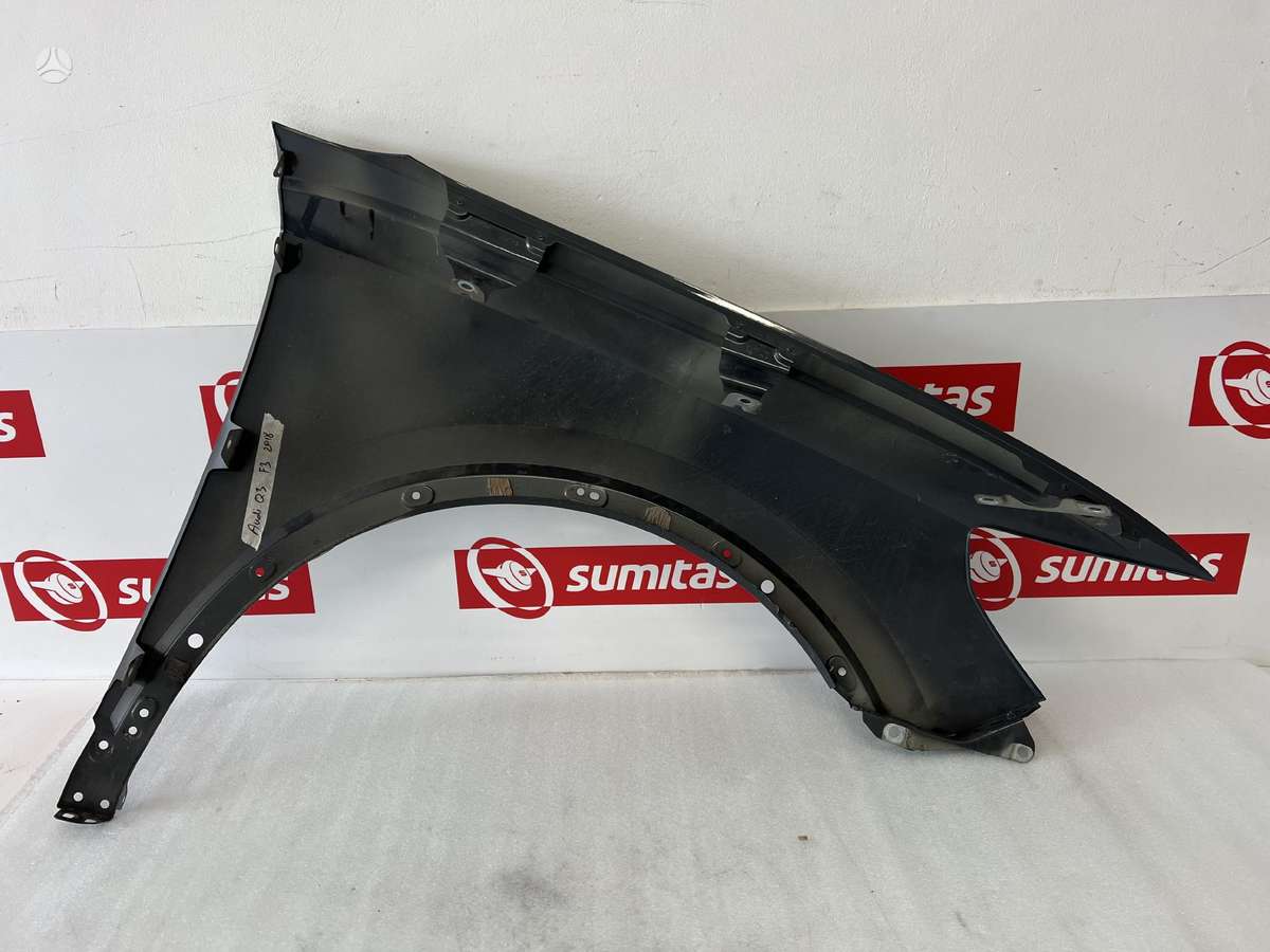 Audi Q3, 83A821469, детали кузова