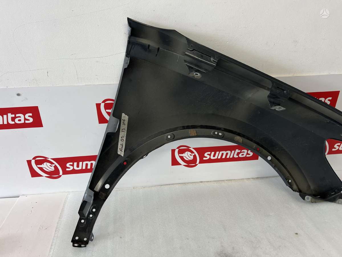 Audi Q3, 83A821469, kėbulo dalys