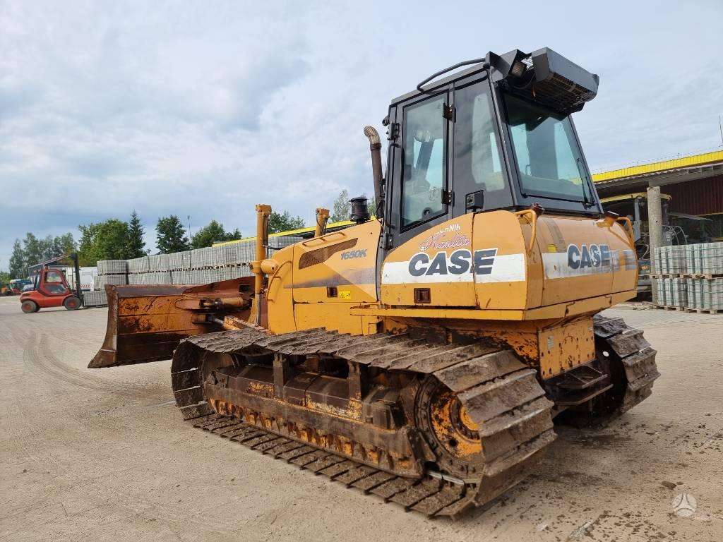 Case 1650K LGP, buldozeri