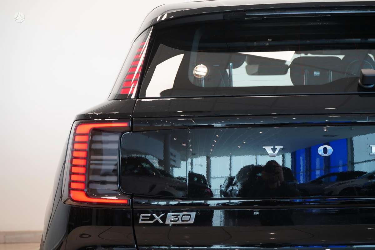 Volvo EX30 - 7