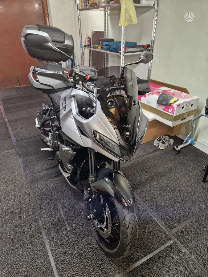 Triumph Tiger 660cc, touring / sport touring