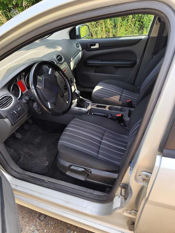 Ford Focus по частям