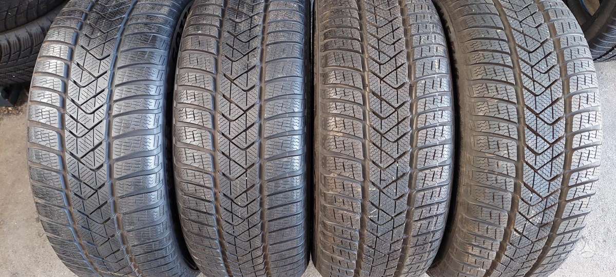 Pirelli, winter 245/45 R18