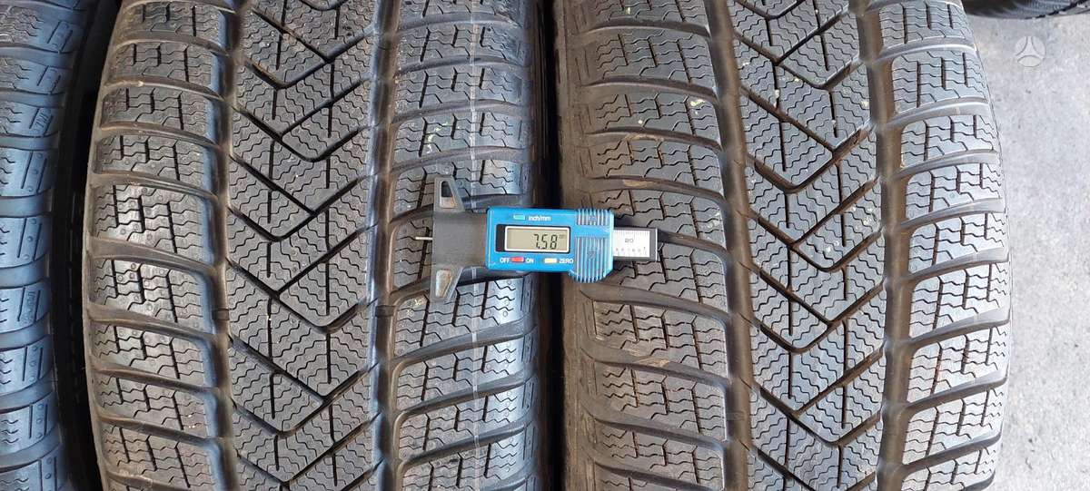 Pirelli, зимние 245/45 R18