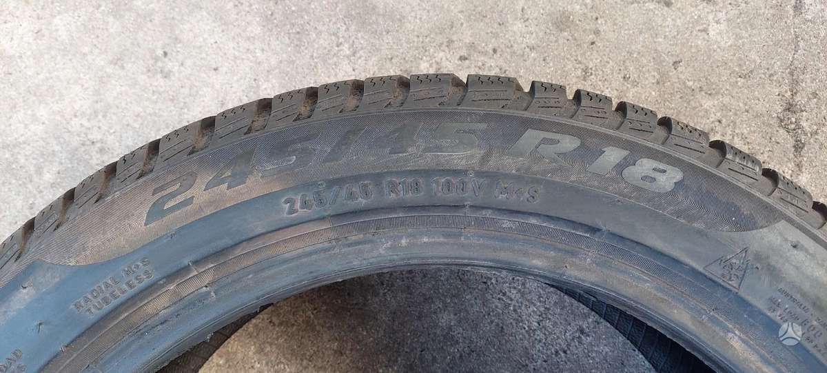 Pirelli, зимние 245/45 R18