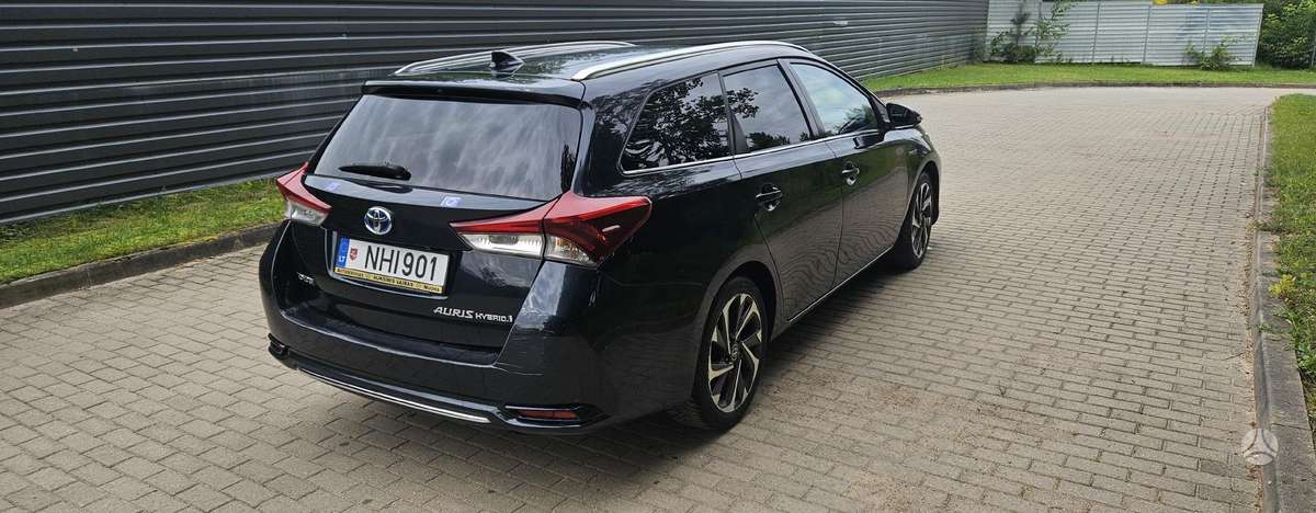 Toyota Auris, wagon