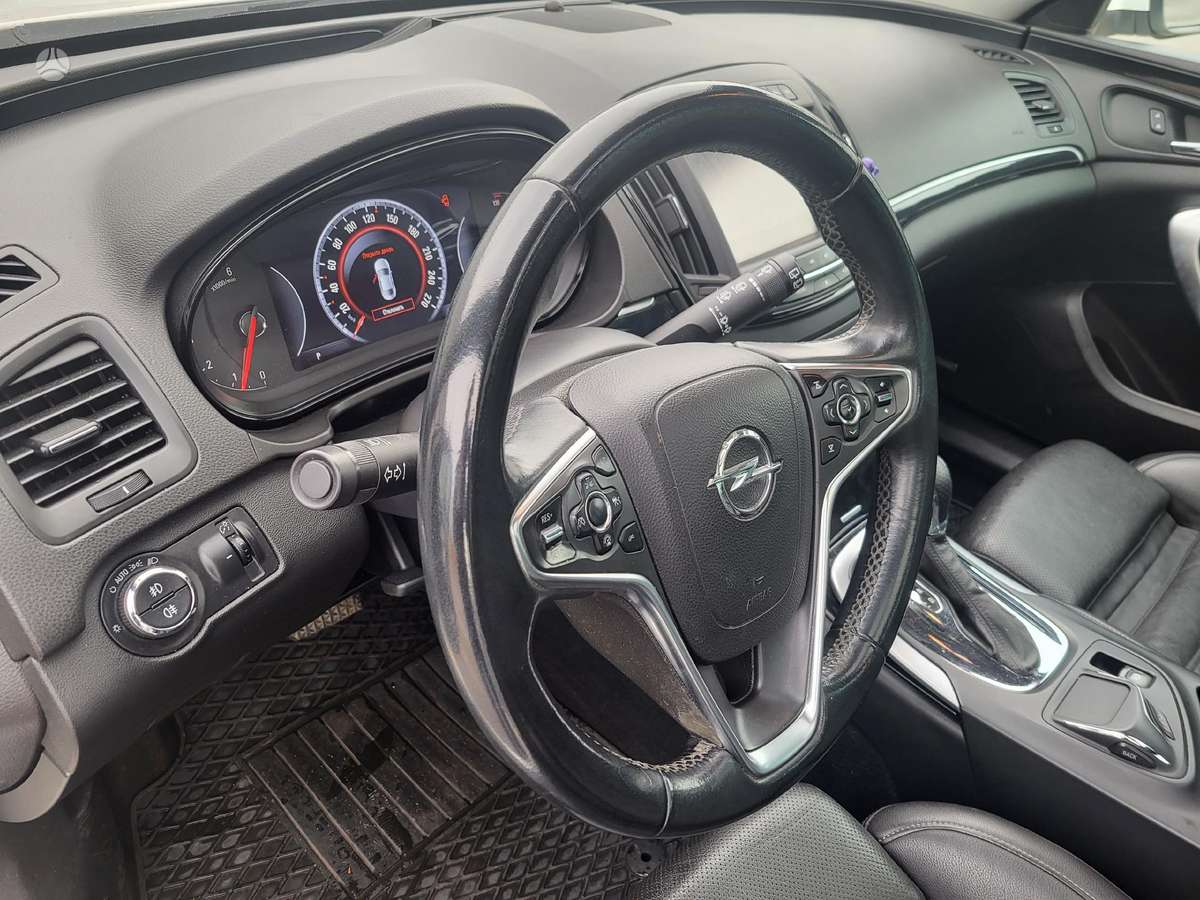Opel Insignia, 2.0 l., Универсал