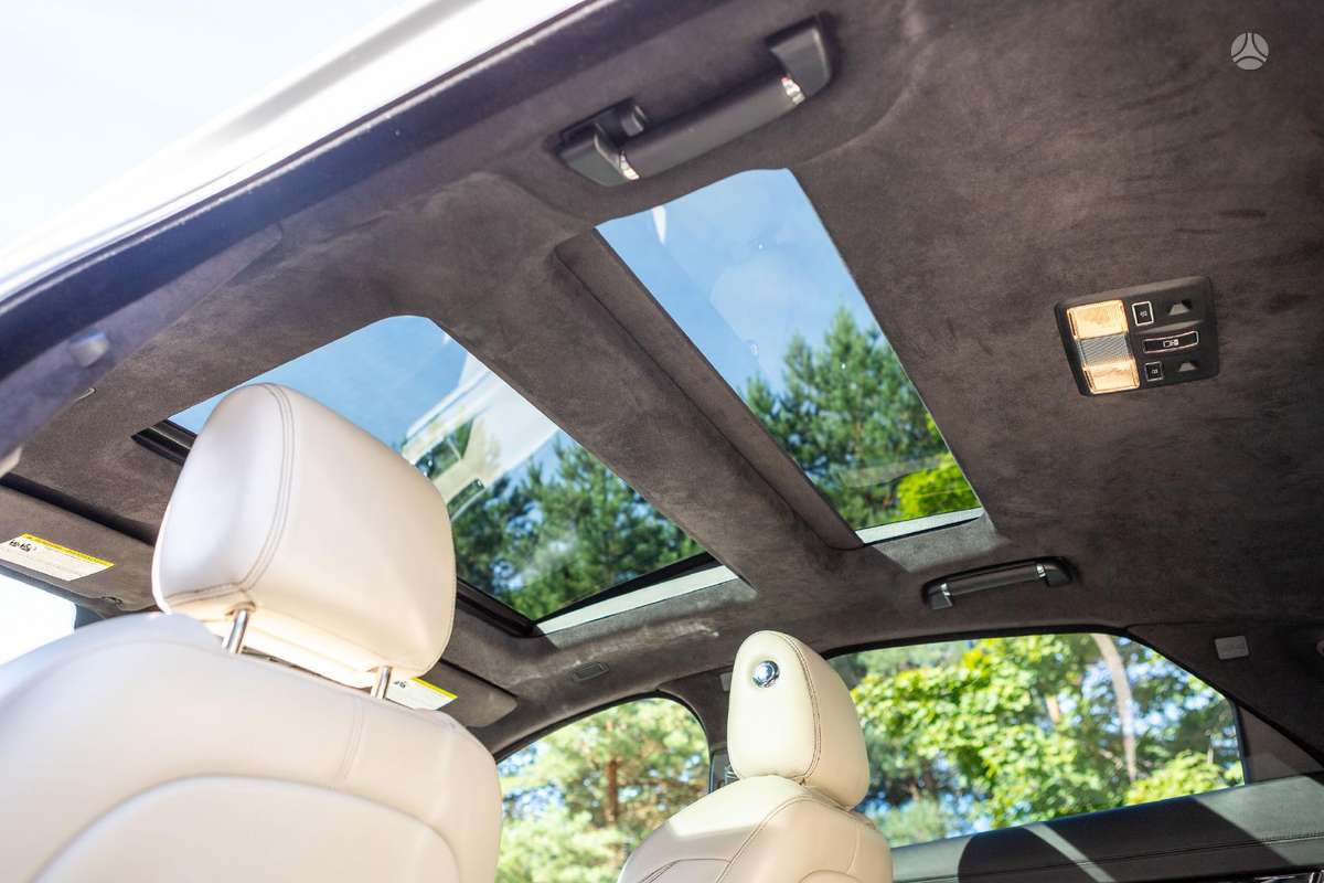 Jaguar XJ, 3.0 l., Седан