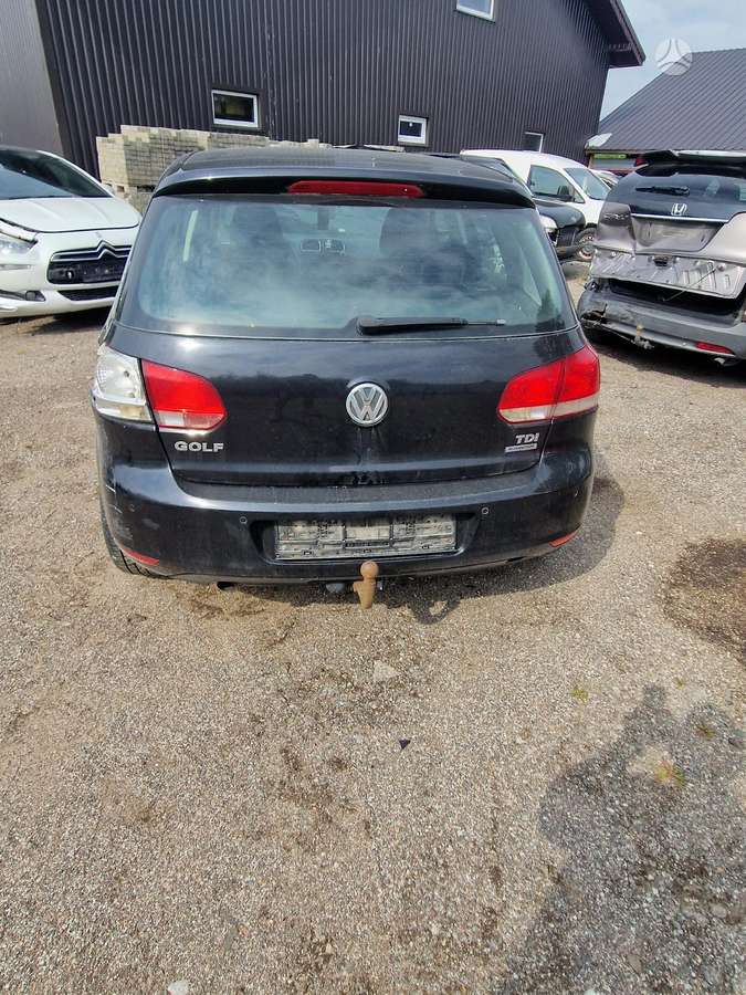 Volkswagen Golf по частям