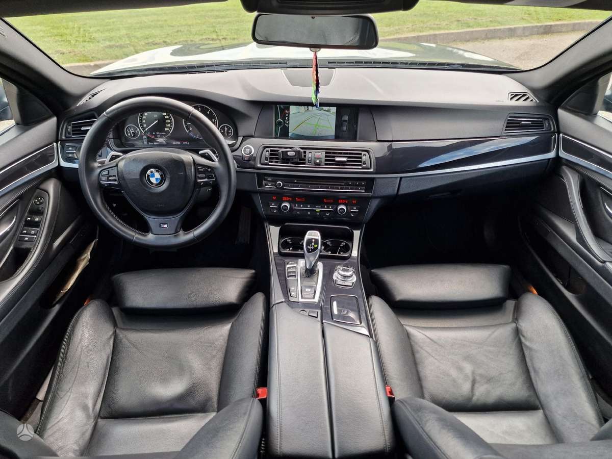 BMW 530, 3.0 l., wagon