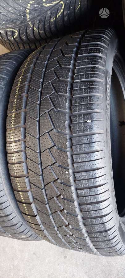 Continental, žieminės 235/45 R18