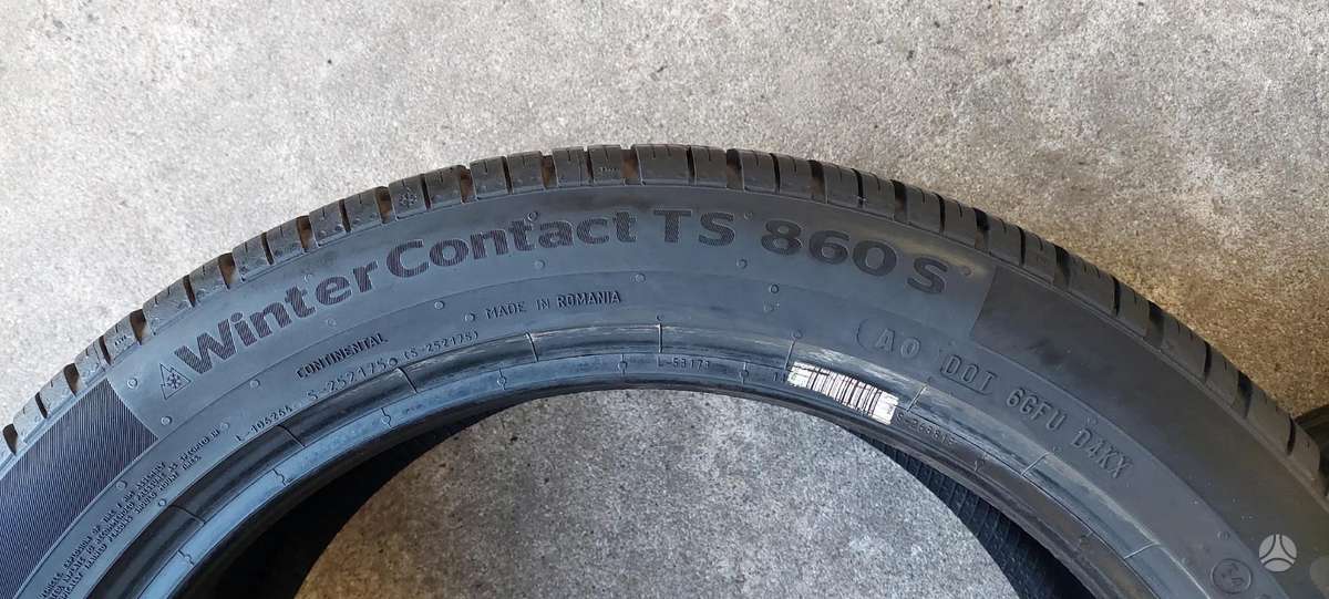 Continental, winter 235/45 R18