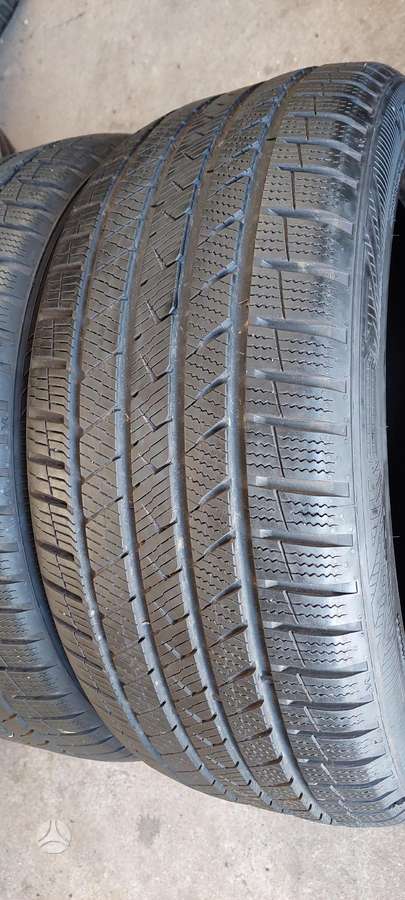 Vredestein, всесезонные 235/45 R18