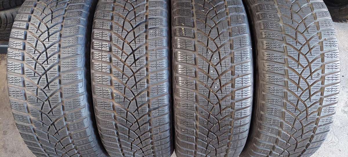 Goodyear, winter 205/45 R18