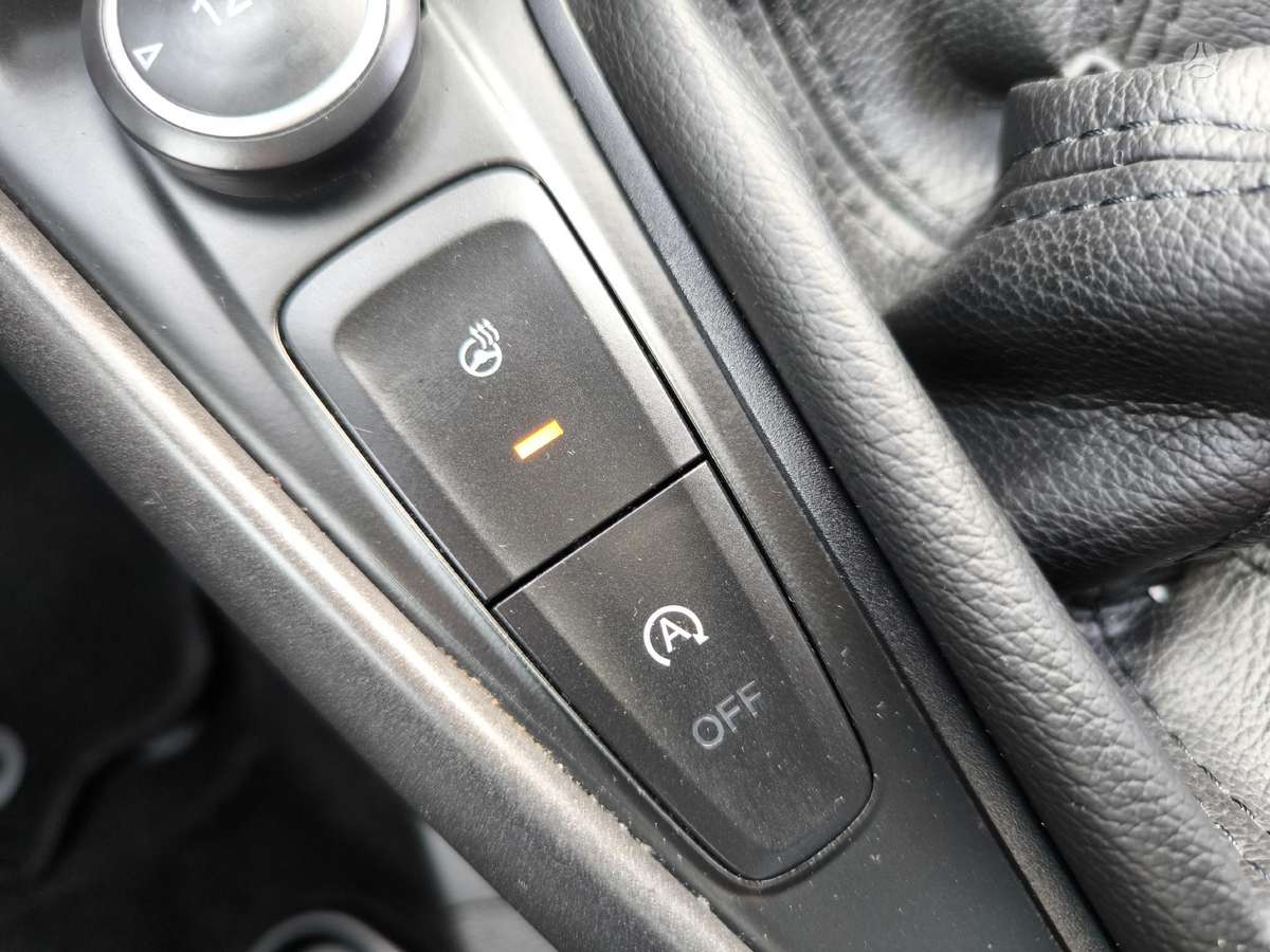 Ford Focus, 1.5 l., Хэтчбек