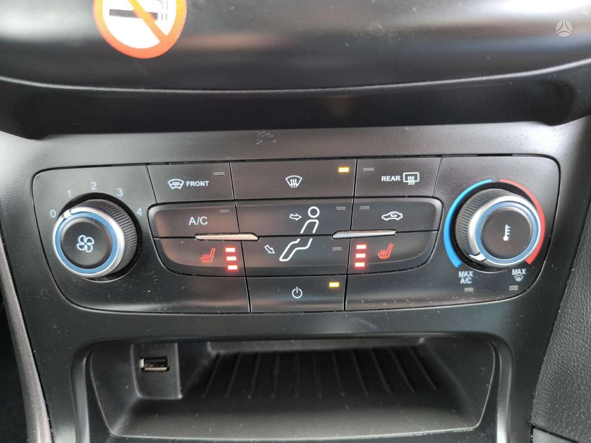 Ford Focus, 1.5 l., hatchback