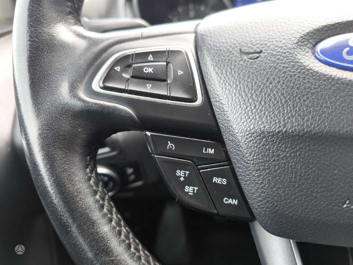 Ford Focus, 1.5 l., Хэтчбек