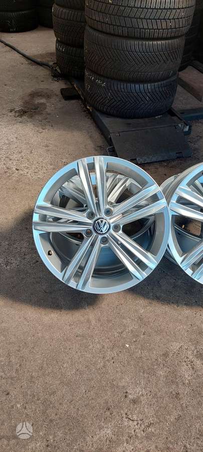 Volkswagen, lengvojo lydinio, R18