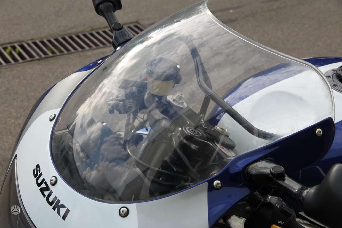 Suzuki GSX-R 600cc, superbikes