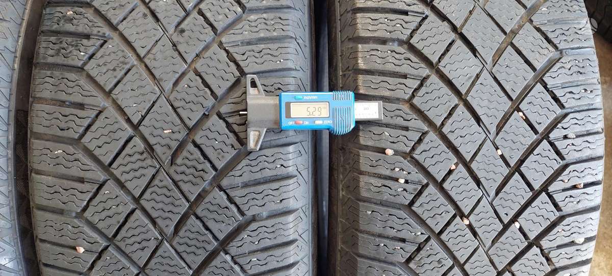 Continental, žieminės 235/50 R19