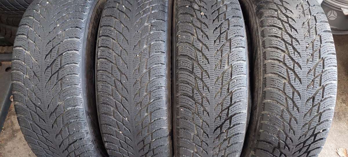 Nokian, winter 215/65 R17