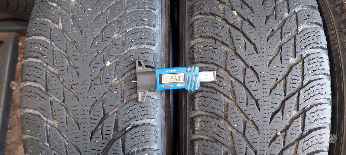 Nokian, winter 215/65 R17