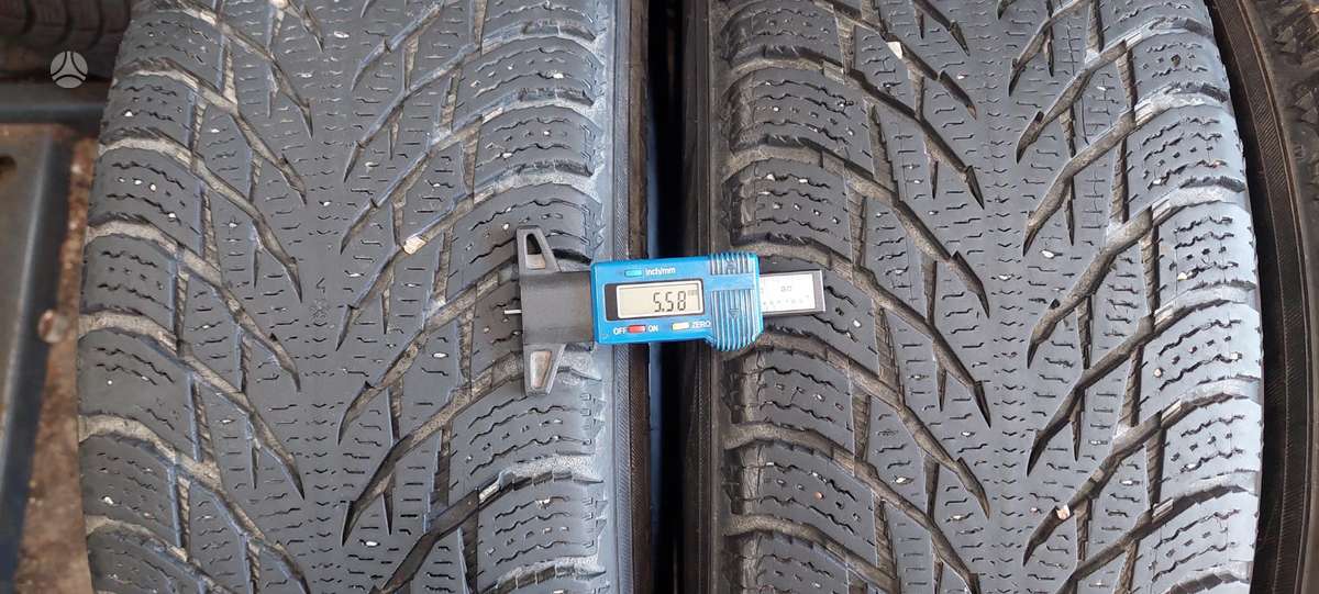 Nokian, зимние 215/65 R17
