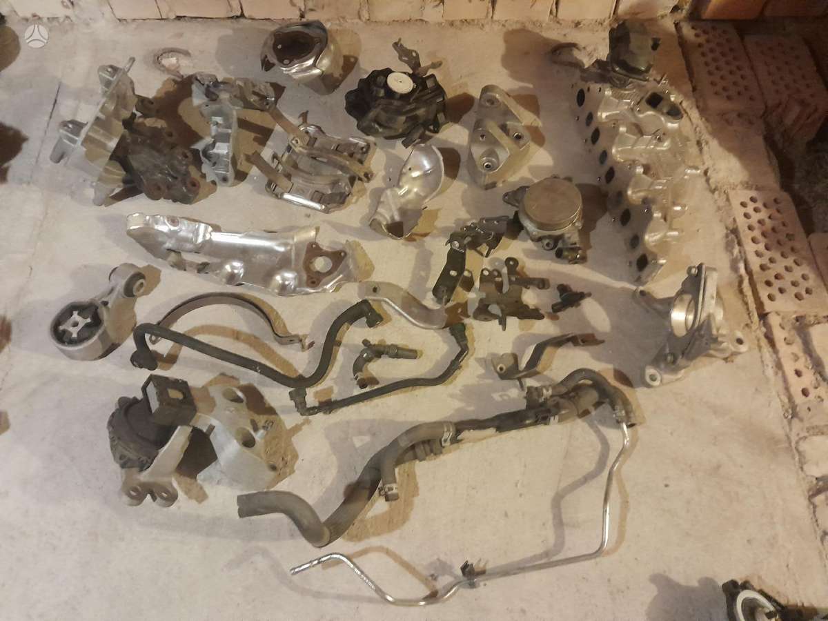 Nissan X-Trail interior parts