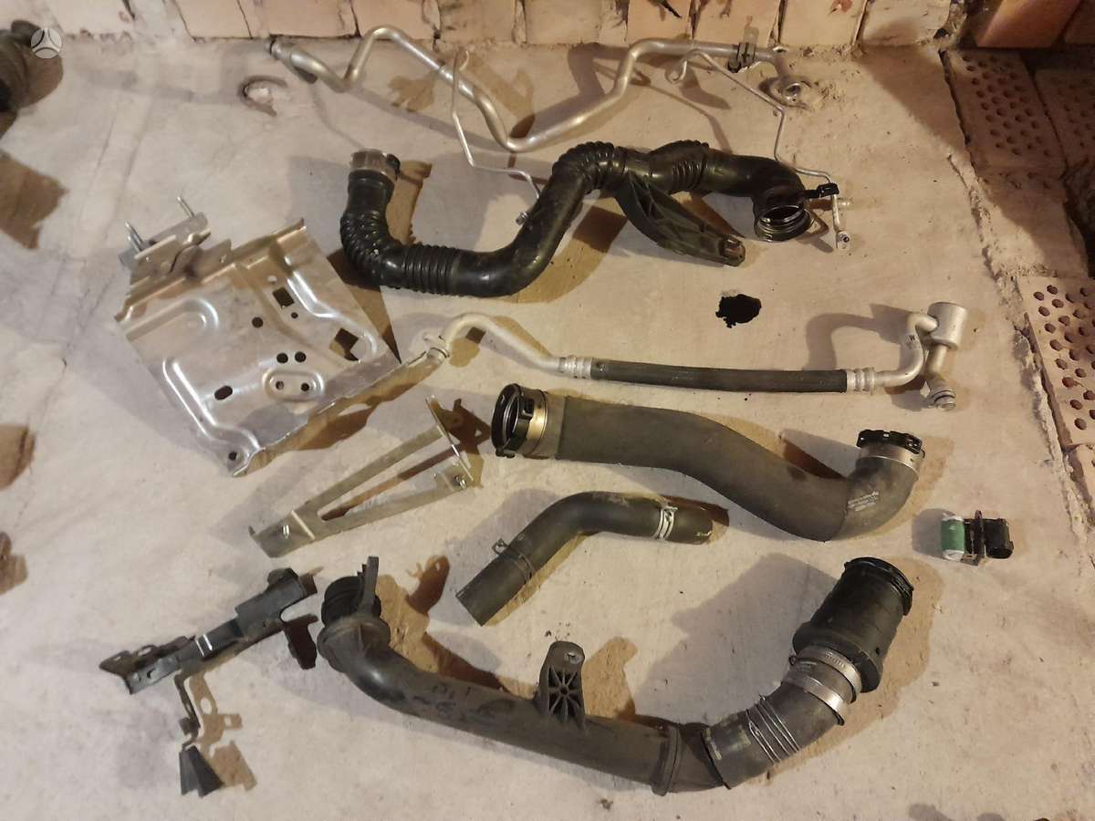 Nissan X-Trail interior parts
