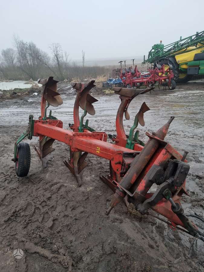 Kverneland 3, плуги