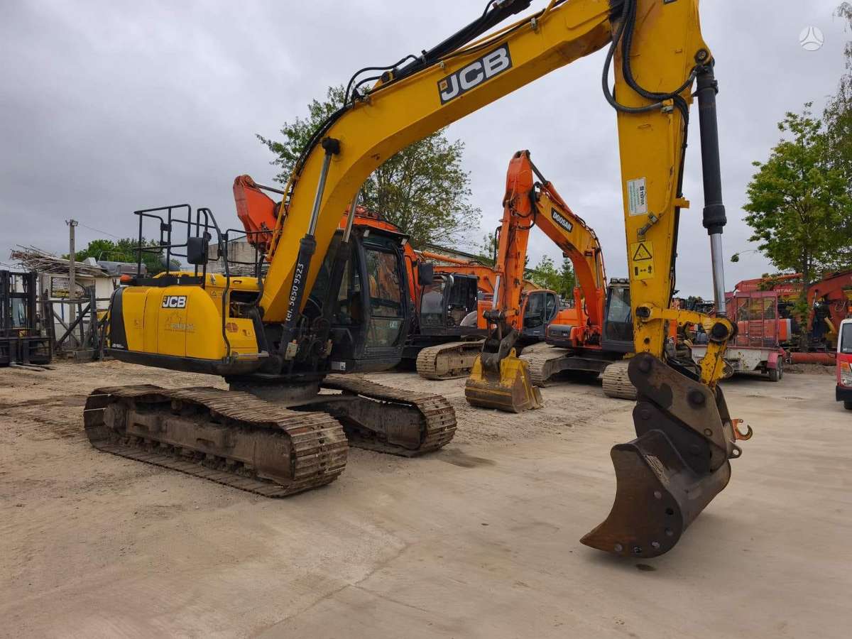 JCB 160LC T4, ekskavatoriai