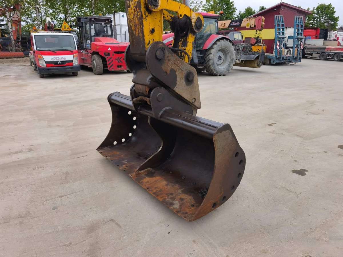 JCB 160LC T4, ekskavatoriai