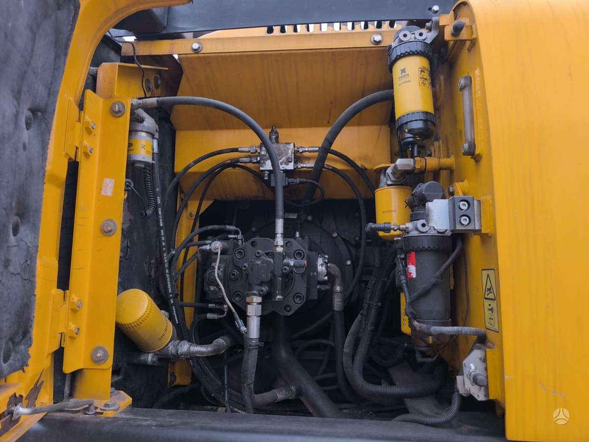JCB 160LC T4, экскаваторы