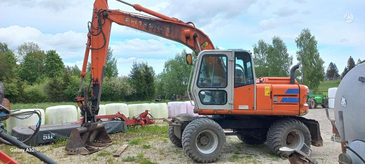 Fiat-Hitachi FW 130, экскаваторы