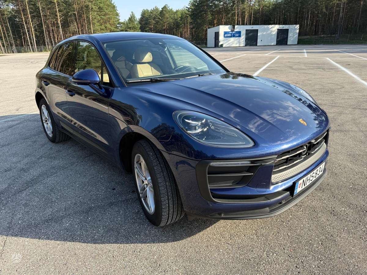 Porsche Macan - 4