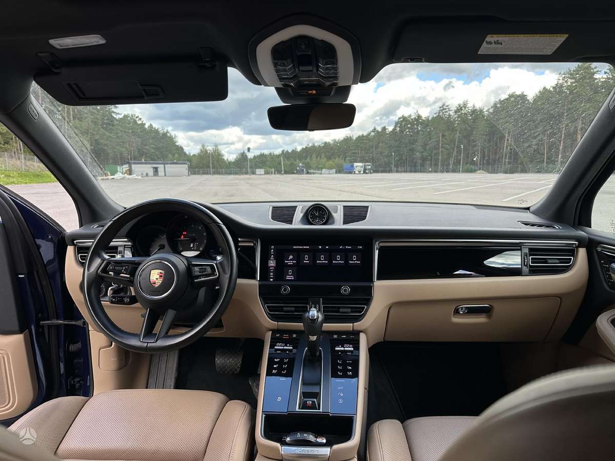 Porsche Macan - 10