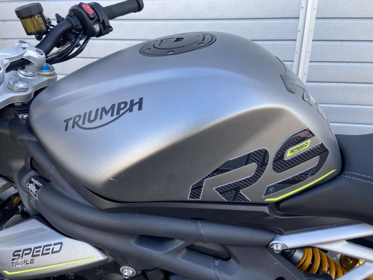 Triumph Speed Triple 1200cc, street / classic