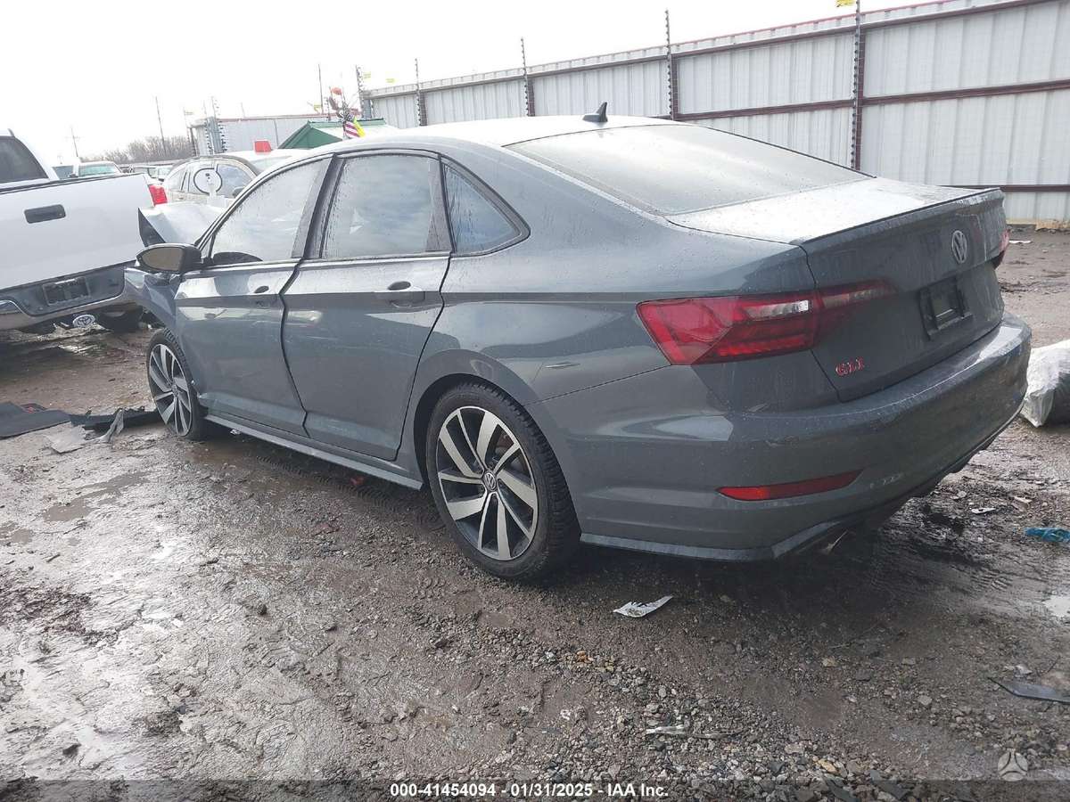 Volkswagen Jetta for parts. Dalimis