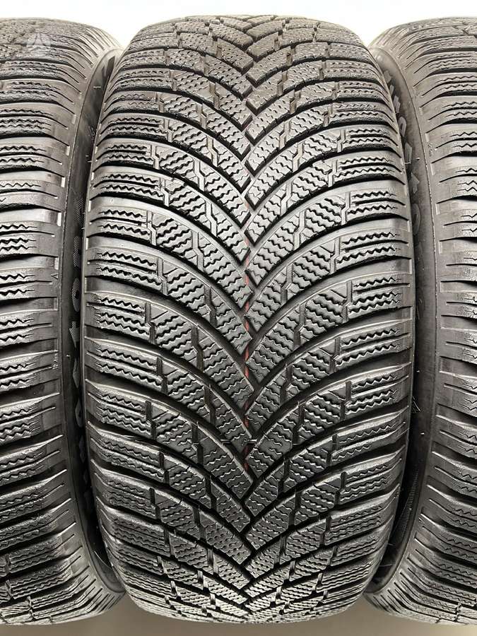 Firestone WinterHawk 4 2022m, зимние 255/45 R20
