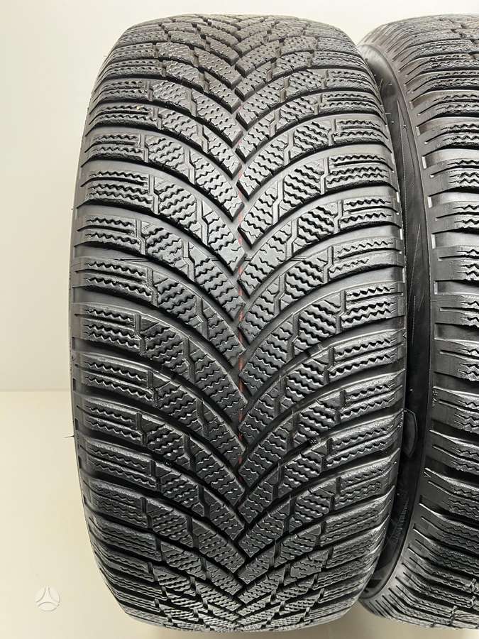 Firestone WinterHawk 4 2022m, žieminės 255/45 R20